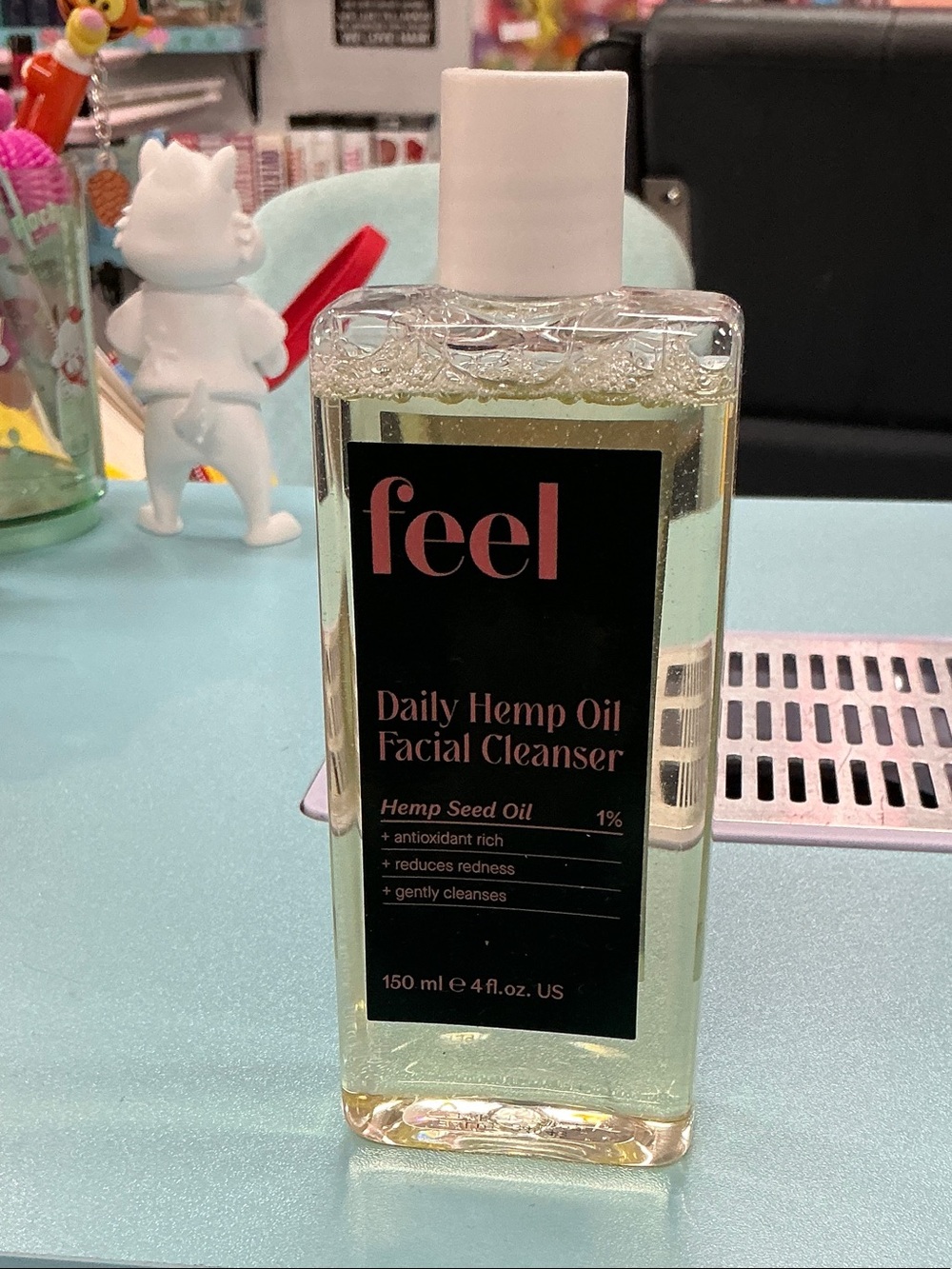 feel Daily Hemp Oil Facial Cleanser – Clear